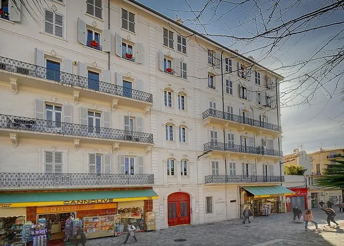 Διαμέρισμα Le Louvre Floor